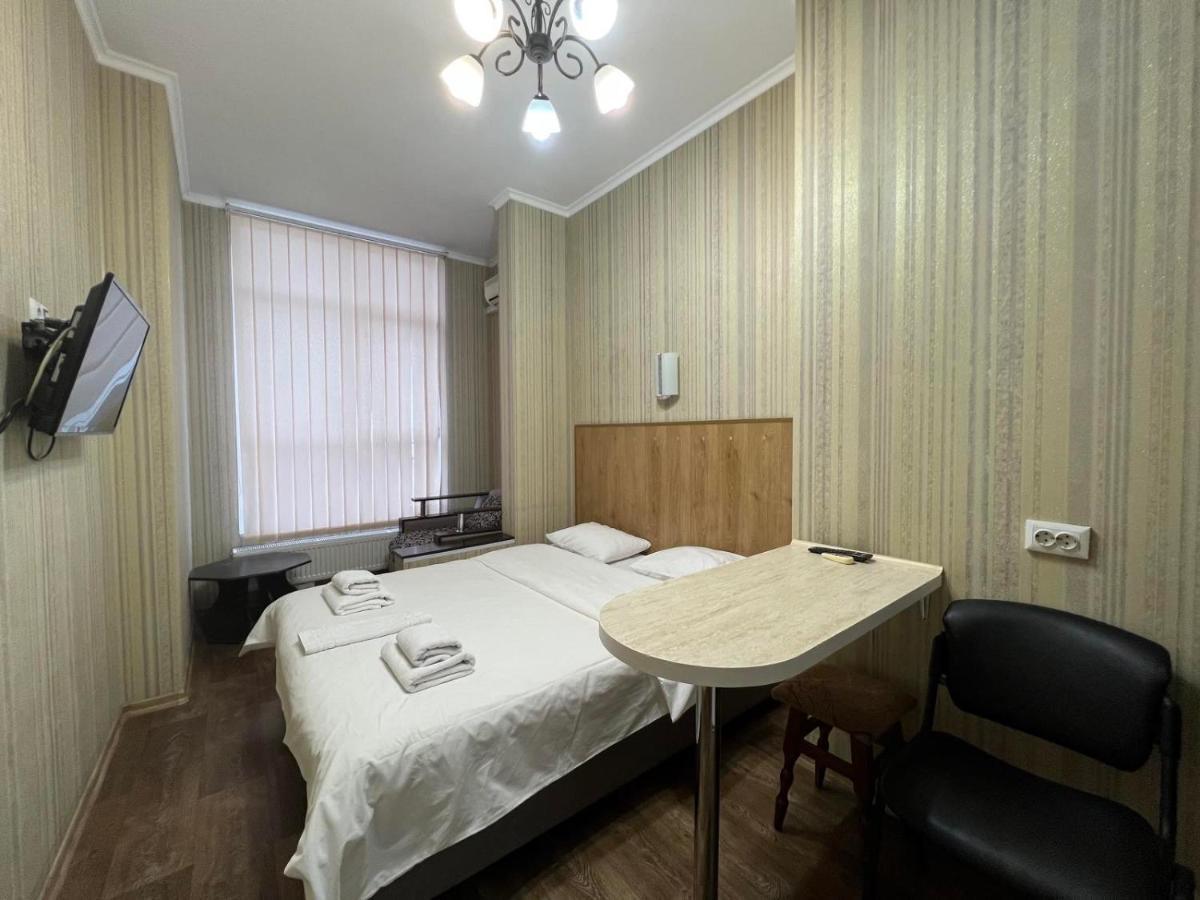 The Apartments Kiev Bagian luar foto