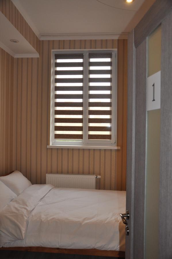The Apartments Kiev Bagian luar foto